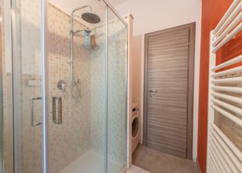 Bagno - Trilocale viale alla Pineta, 6, Genova (zona Pegli) - foto 17