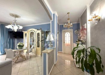 Quadrilocale Via paolo borsellino, Front - foto 3