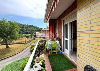 Quadrilocale Via paolo borsellino, Front - foto 8