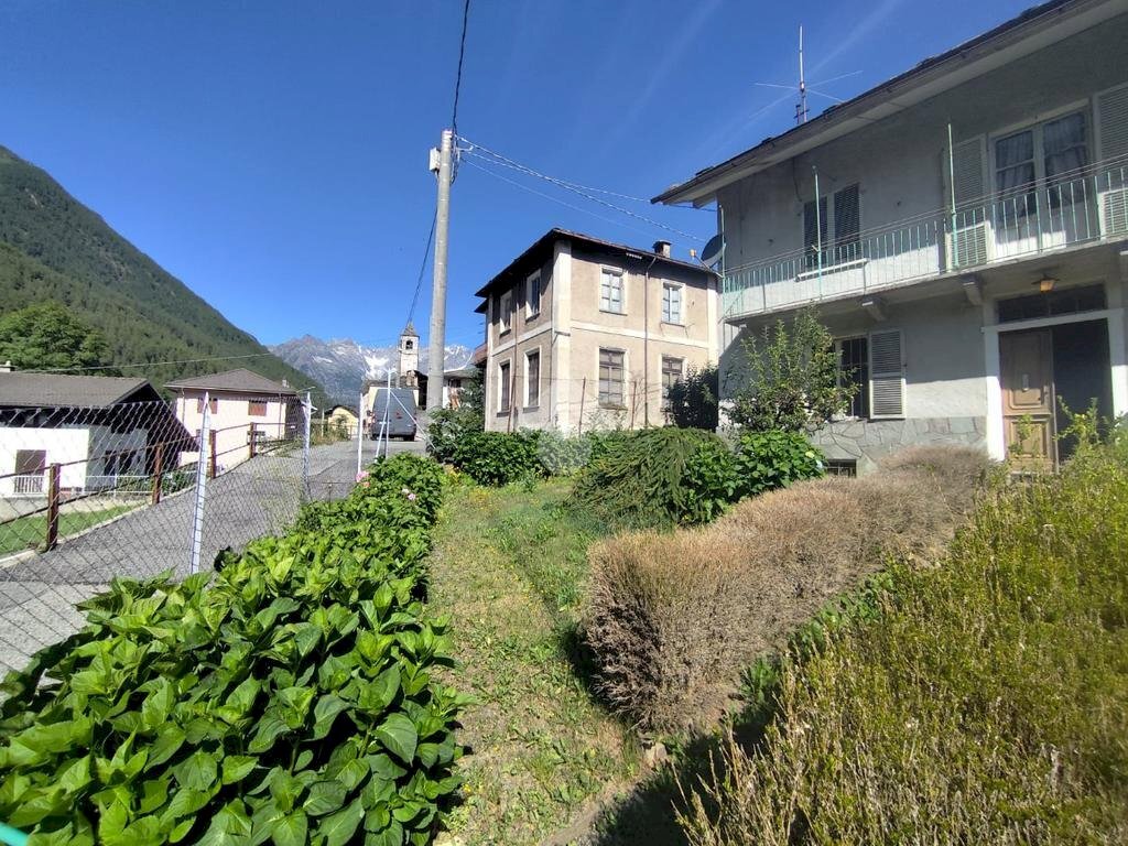 Independent house Corso Savoia, Groscavallo - photo 1
