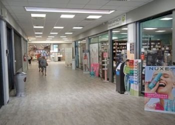 Locale Commerciale Via Senatore Giovanni Sartori, 9, Bra - foto 4