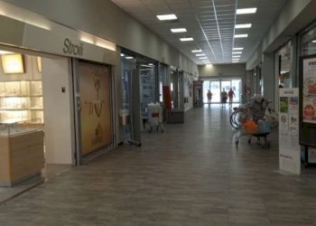 Locale Commerciale Via Senatore Giovanni Sartori, 9, Bra - foto 7