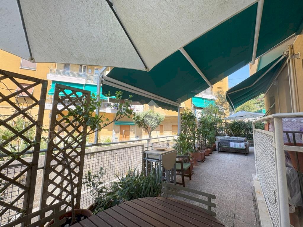 Appartamento Via Pasquale Berghini, Genova (zona San Fruttuoso) - foto 1