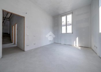 Three-room apartment Via Emilia Est, Parma (neighborhood San Lazzaro) - photo 7