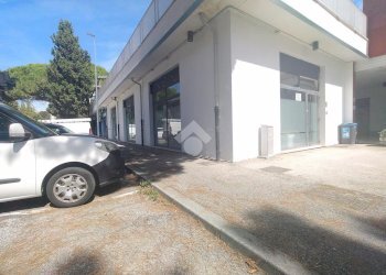 Negozio via Lago di Como, Ravenna (zona Teodorico) - foto 2
