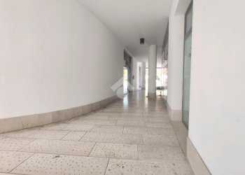 Negozio via Lago di Como, Ravenna (zona Teodorico) - foto 30