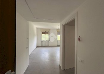 Two-room apartment Via Giuseppe Verdi, Senago - photo 3