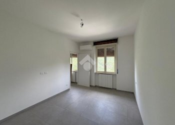 Two-room apartment Via Giuseppe Verdi, Senago - photo 14