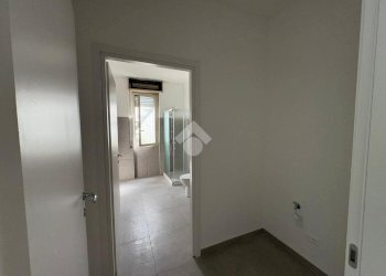 Two-room apartment Via Giuseppe Verdi, Senago - photo 15