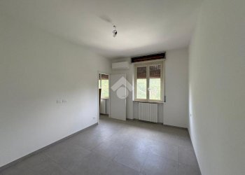 Two-room apartment Via Giuseppe Verdi, Senago - photo 18