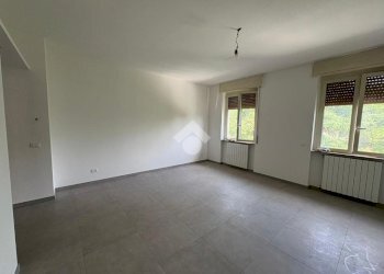 Two-room apartment Via Giuseppe Verdi, Senago - photo 21