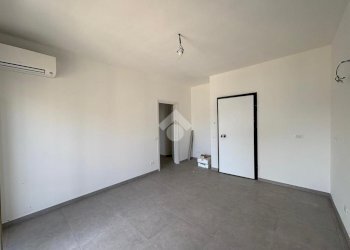 Two-room apartment Via Giuseppe Verdi, Senago - photo 10