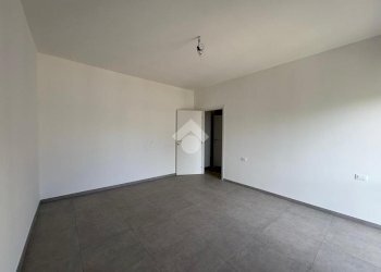 Two-room apartment Via Giuseppe Verdi, Senago - photo 11