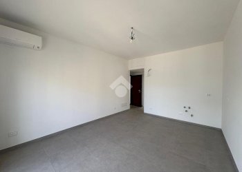 Two-room apartment Via Giuseppe Verdi, Senago - photo 13