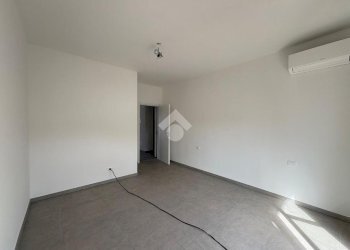 Two-room apartment Via Giuseppe Verdi, Senago - photo 16