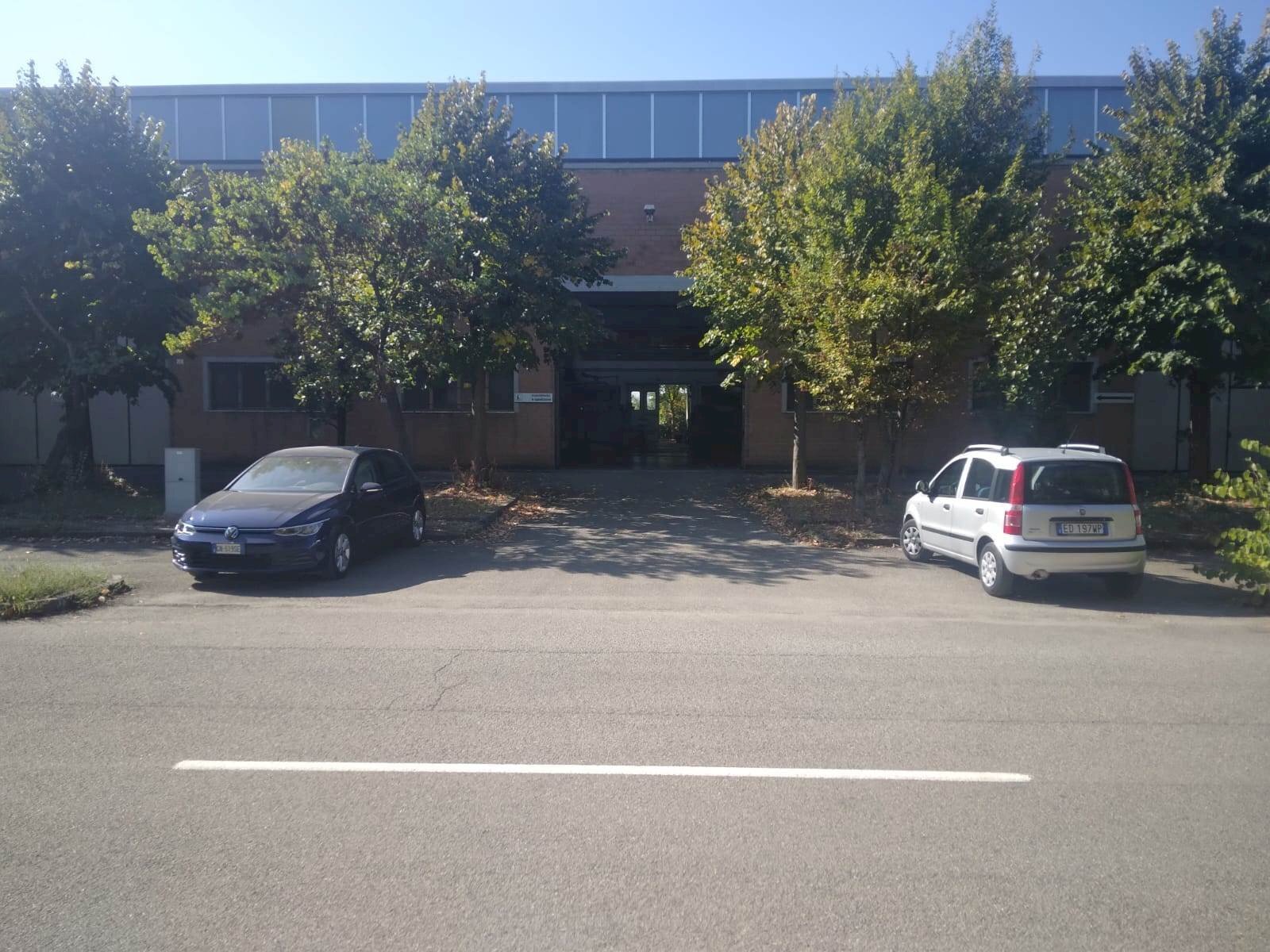 Capannone Via Allende 20, Modena - foto 1