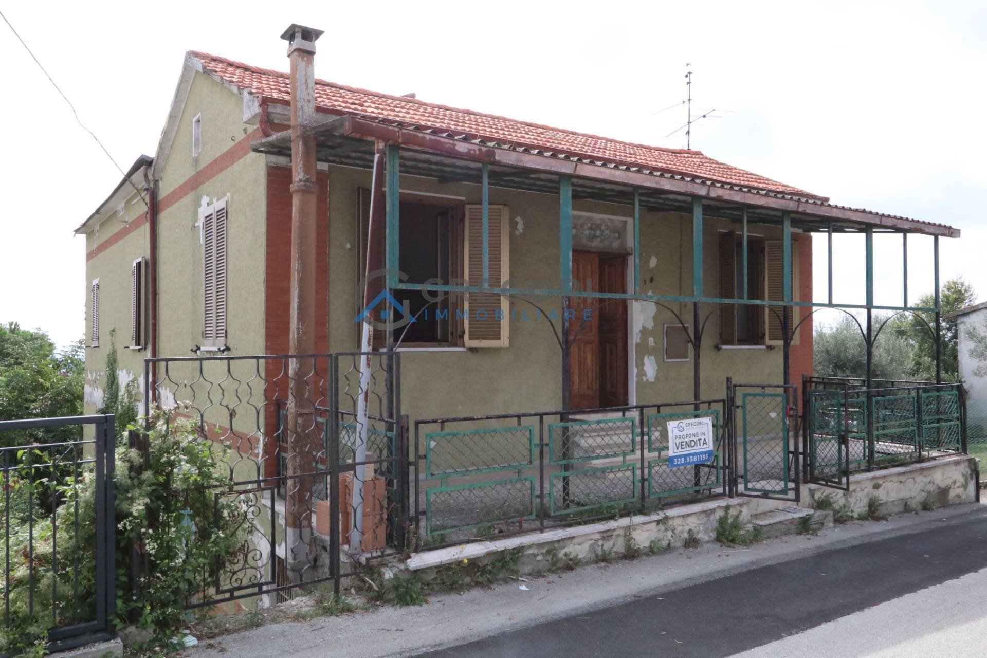 vista esterna - Independent house Via Giardino
 
snc, Controguerra - photo 2