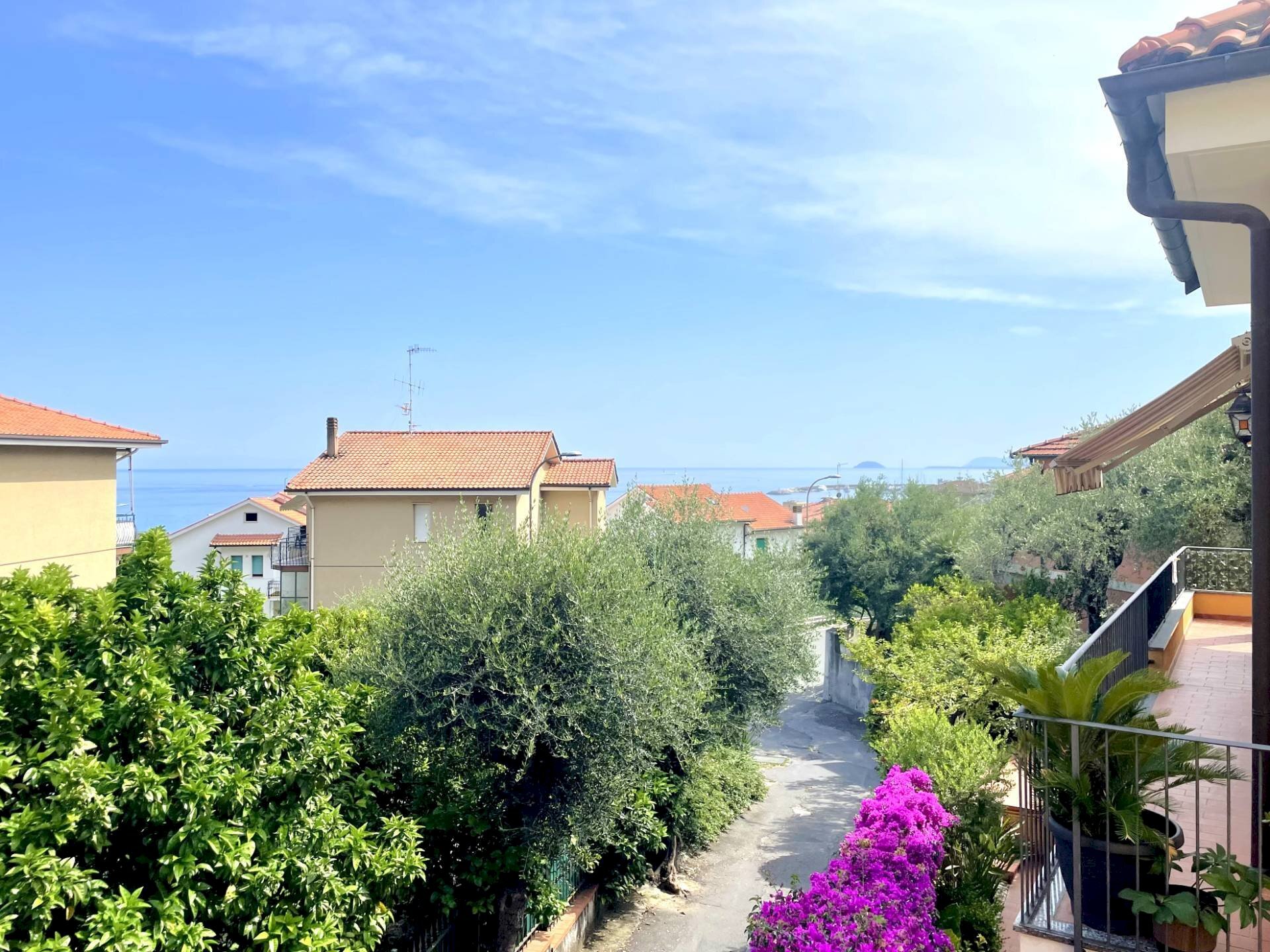 Foto 1 - Villa Via della Cornice, Pietra Ligure - foto 1
