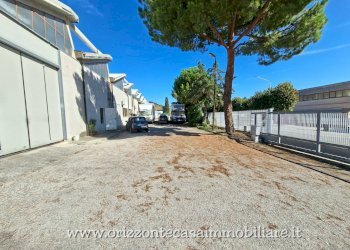 Foto 2 - Capannone Ascoli Piceno - foto 2