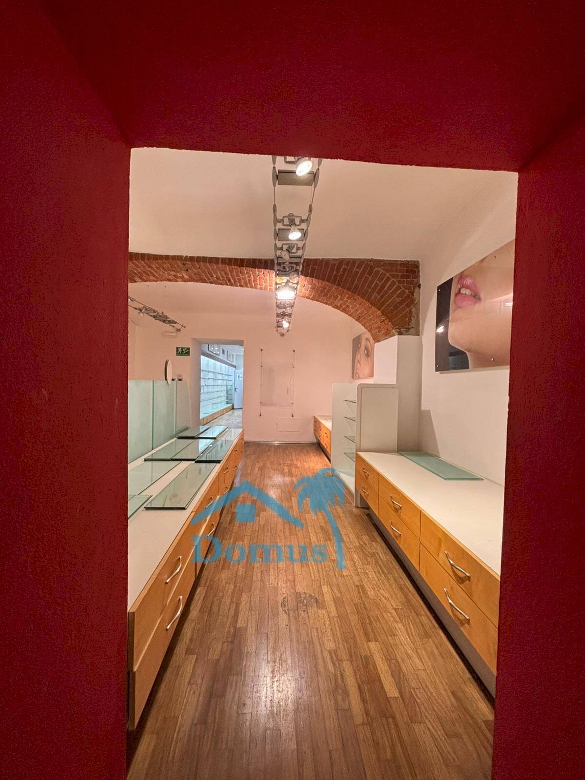 Foto 1 - Commercial Premises Corso Torino
 
38, Pinerolo - photo 1