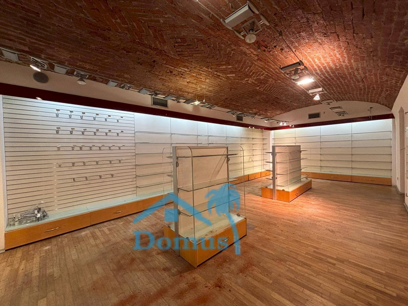 Foto 3 - Commercial Premises Corso Torino
 
38, Pinerolo - photo 3