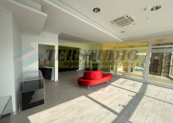 Foto 10 - Office Via Papa Giovanni XXIII
 
snc, Capriate San Gervasio - photo 10