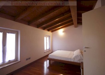 camera matrimoniale - Bilocale Via Modigliani
 
14, Castelnuovo del Garda - foto 8