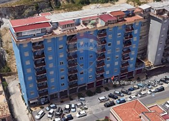 Edificio all\'aperto - Commercial Activity Via Sferracavallo
 
124, Palermo - photo 5