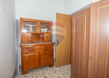 Camera / camera da letto - Casa indipendente Via Barletta
 
38-40, Caltagirone - foto 8