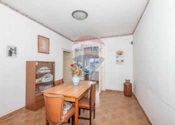 Sala da pranzo - Casa indipendente Via Barletta
 
38-40, Caltagirone - foto 21