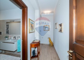 Hall / corridoio - Appartamento Via Carnazza
 
17, Tremestieri Etneo - foto 8