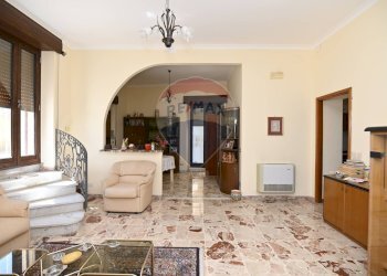 Soggiorno - Casa semi indipendente Via Infermeria
 
54, Caltagirone - foto 6