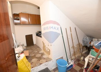 Dispensa di stoccaggio - Casa semi indipendente Via Infermeria
 
54, Caltagirone - foto 10