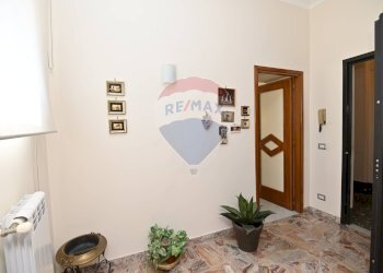 Hall / corridoio - Casa semi indipendente Via Infermeria
 
54, Caltagirone - foto 17