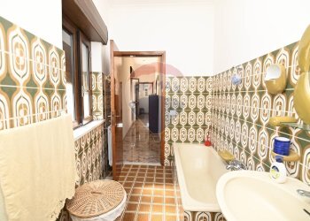 Bagno - Casa semi indipendente Via Infermeria
 
54, Caltagirone - foto 19