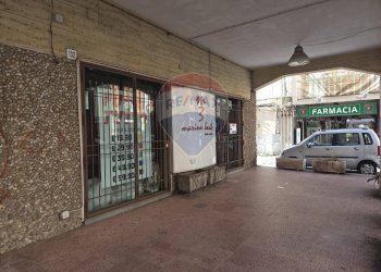 Parcheggio - Locale Commerciale corso san vito
 
snc, Mascalucia - foto 8