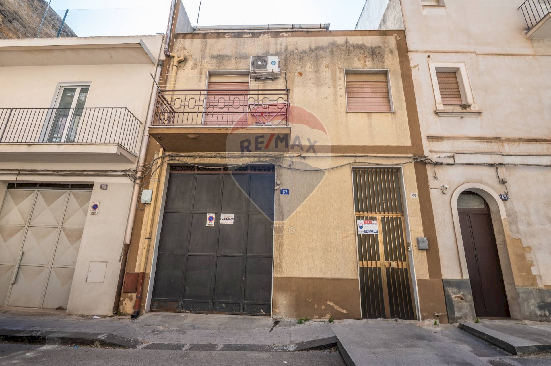 Edificio all\'aperto - Bilocale Via Escuriales
67, Caltagirone - foto 2