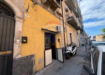 Edificio all\'aperto - Quadrilocale Via Caduti Del Lavoro
 
138, Catania - foto 3