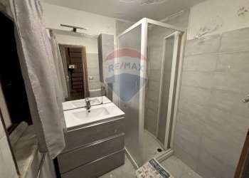 Bagno - Quadrilocale Via Caduti Del Lavoro
 
138, Catania - foto 15