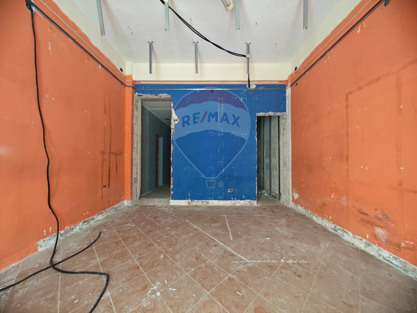 Stanza vuota - Commercial Premises via Simeto
16, Siracusa - photo 2