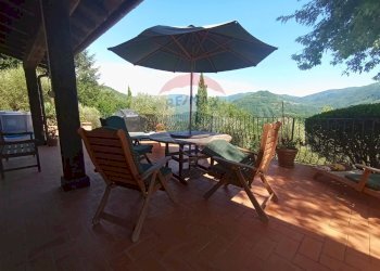 Balcone - Villa Bagni di Lucca - foto 5