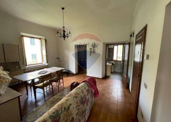 Sala da pranzo - Appartamento Borgo a Mozzano - foto 1