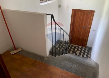 Scale - Appartamento Borgo a Mozzano - foto 8