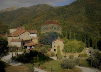 Vista delle montagne - Rustico Bagni di Lucca - foto 42