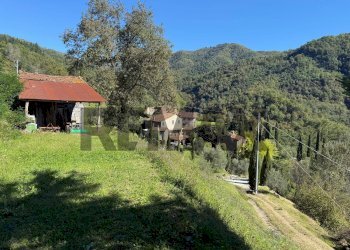 Vista delle montagne - Rustico loc. Fronzola
 
3, Bagni di Lucca - foto 90