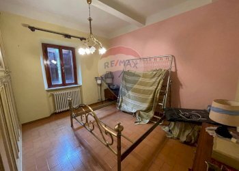 Camera / camera da letto - Casa semi indipendente Strada dell'abetone e del brennero Località Ponte Coccia
 
4, Bagni di Lucca - foto 13