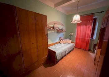 Camera / camera da letto - Casa semi indipendente Strada dell'abetone e del brennero Località Ponte Coccia
 
4, Bagni di Lucca - foto 15