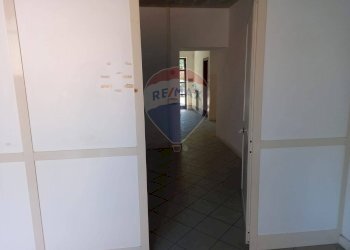 Hall / corridoio - Locale Commerciale Viale Roma
9, Bagni di Lucca - foto 5