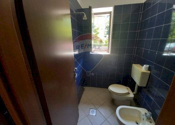 Bagno - Locale Commerciale Viale Roma
9, Bagni di Lucca - foto 17