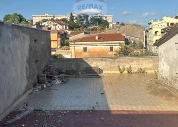 Terrazza - Casa semi indipendente Piazza Roma
 
Snc, Sessa Aurunca - foto 19
